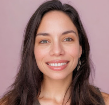 Headshot of Ashley Vassalo