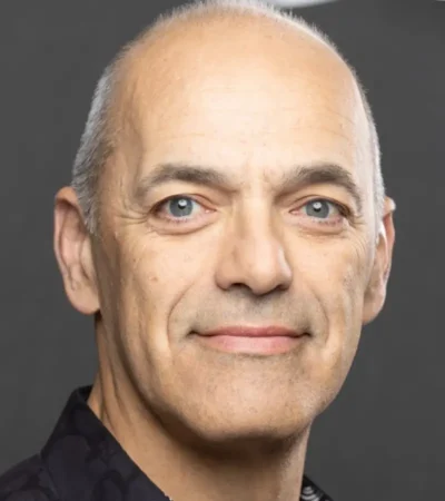 Paulo J Machado headshot